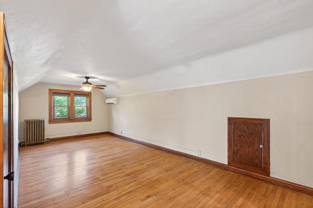 4604 Grand Avenue S, Minneapolis, MN 55419
