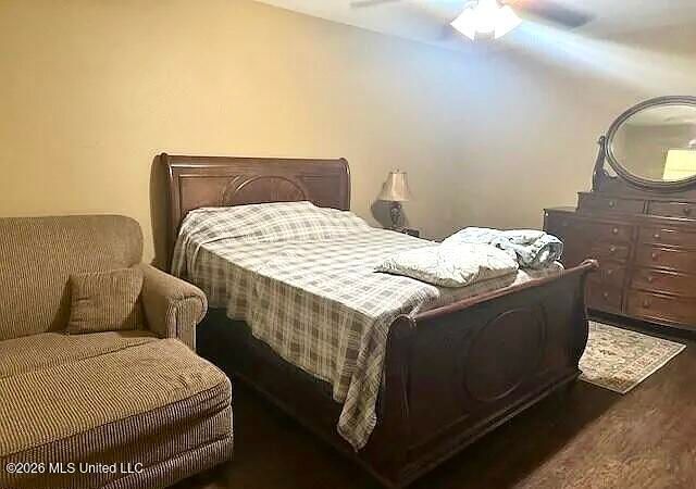 206 Glenwood Drive, Carriere, MS 39426