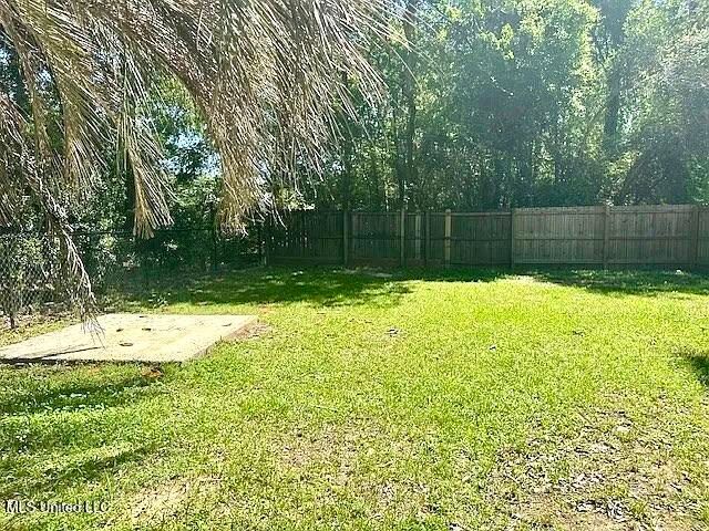 206 Glenwood Drive, Carriere, MS 39426