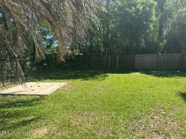 206 Glenwood Drive, Carriere, MS 39426