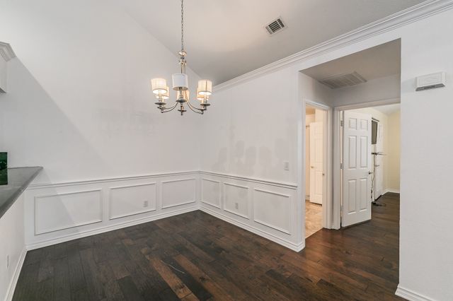 803 Cara Lane, Arlington, TX 76012