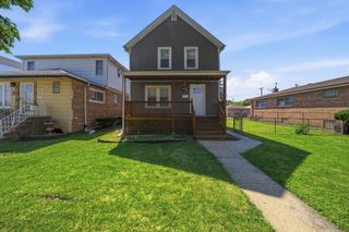 446 Rice Avenue, Bellwood, IL 60104