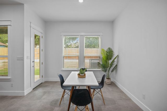 510 Woodrow Avenue, Fort Worth, TX 76105