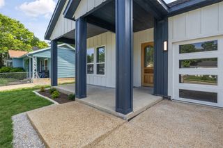510 Woodrow Avenue, Fort Worth, TX 76105