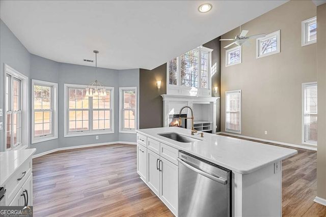 1100 Olde Roswell Grove, Roswell, GA 30075
