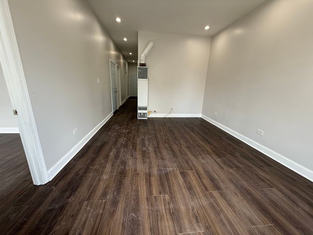 2533 S Drake Avenue 2, Chicago, IL 60623