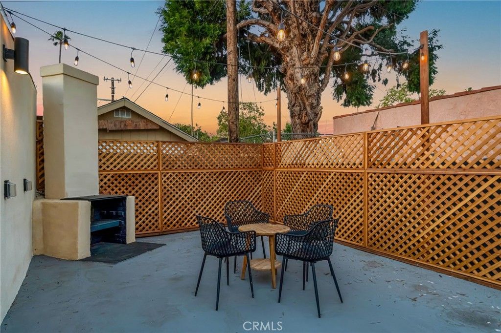 Image 13 of property listing at 3641 Somerset, Los Angeles, CA 90016