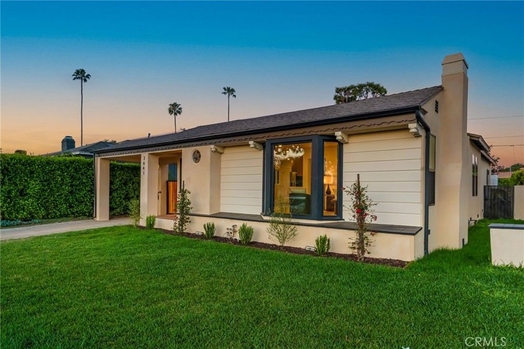 Image 2 of property listing at 3641 Somerset, Los Angeles, CA 90016