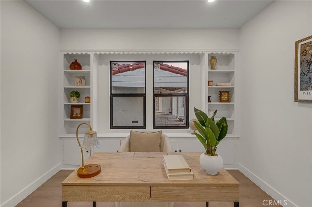 Image 30 of property listing at 3641 Somerset, Los Angeles, CA 90016