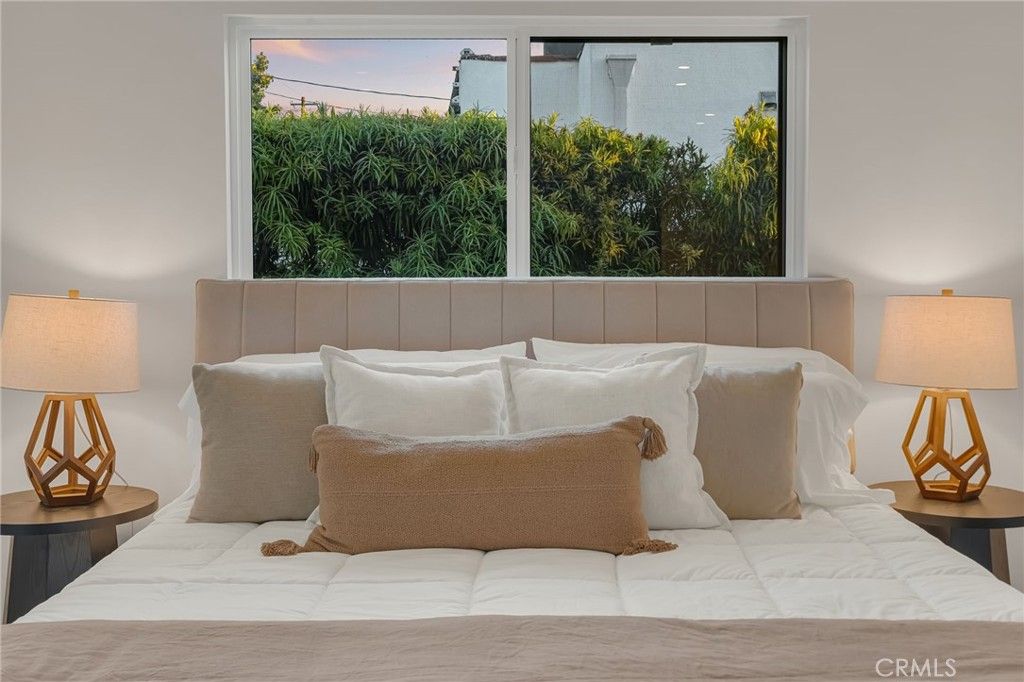 Image 37 of property listing at 3641 Somerset, Los Angeles, CA 90016