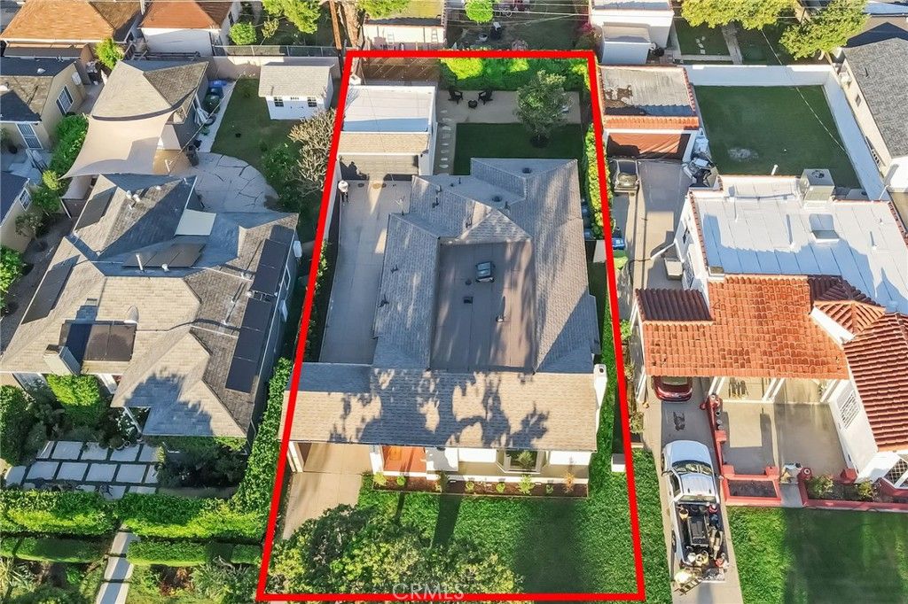 Image 44 of property listing at 3641 Somerset, Los Angeles, CA 90016