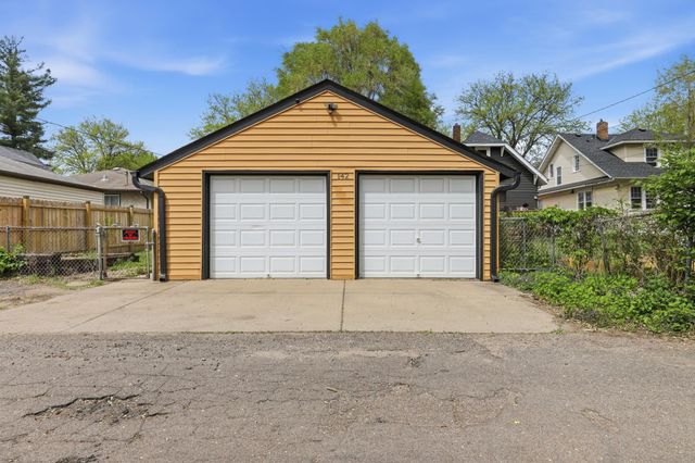 942 Central Avenue W, Saint Paul, MN 55104