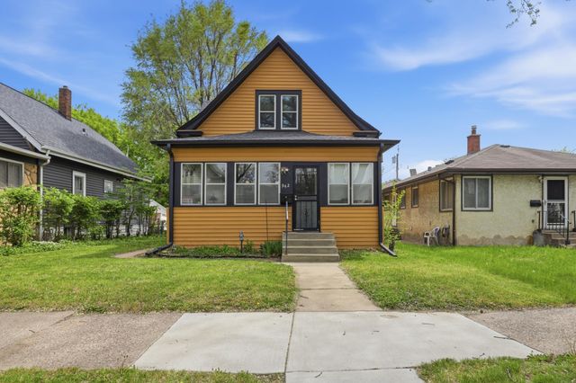 942 Central Avenue W, Saint Paul, MN 55104
