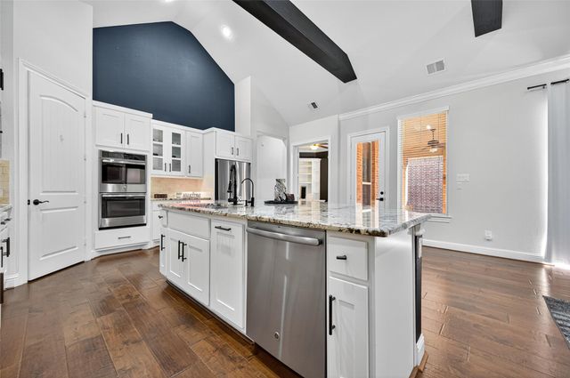 46 Sundown Ridge Place, Tomball, TX 77375