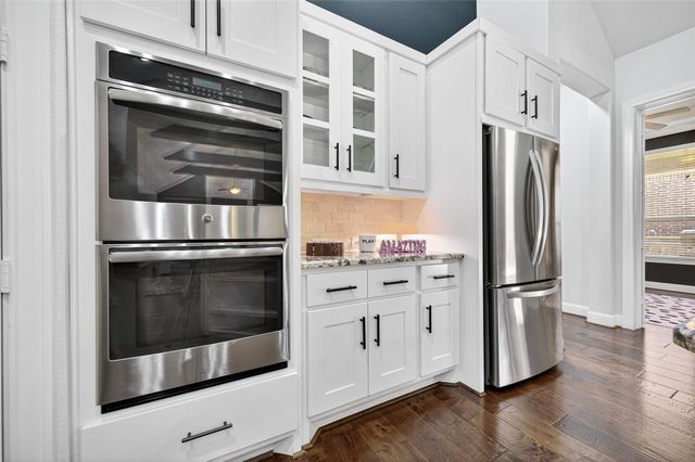 46 Sundown Ridge Place, Tomball, TX 77375