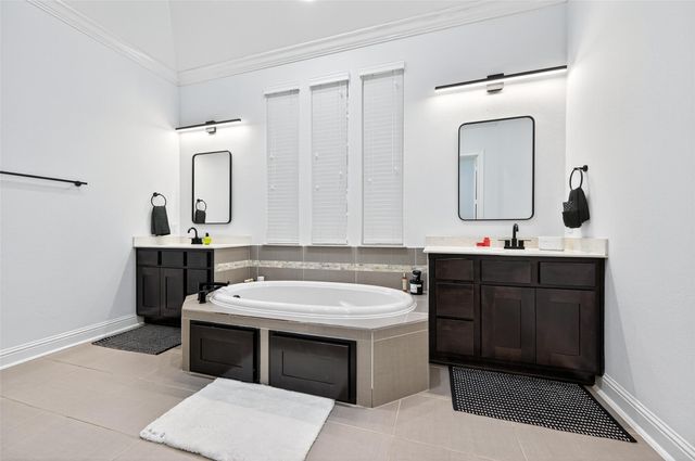 46 Sundown Ridge Place, Tomball, TX 77375