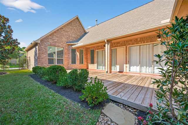 46 Sundown Ridge Place, Tomball, TX 77375