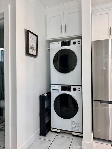 7013 Bellaire, North Hollywood, CA 91605