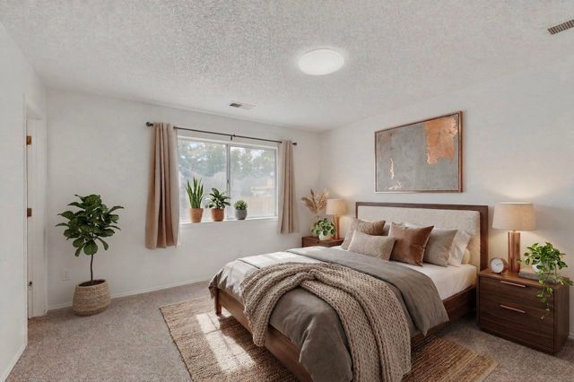 3825 Altez Street NE, Albuquerque, NM 87111