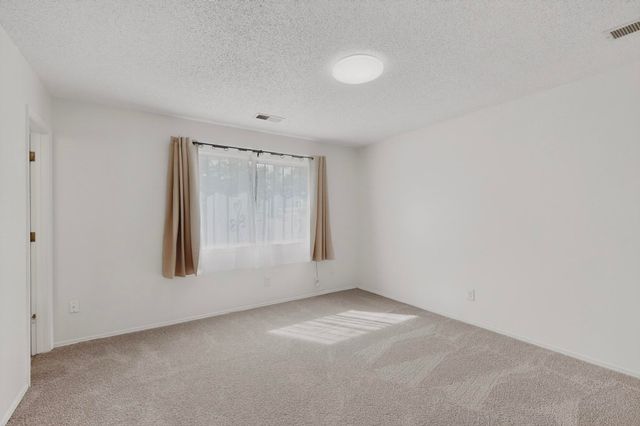 3825 Altez Street NE, Albuquerque, NM 87111