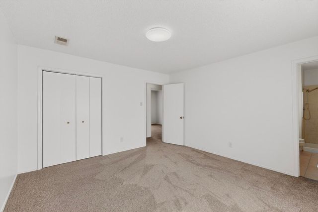 3825 Altez Street NE, Albuquerque, NM 87111