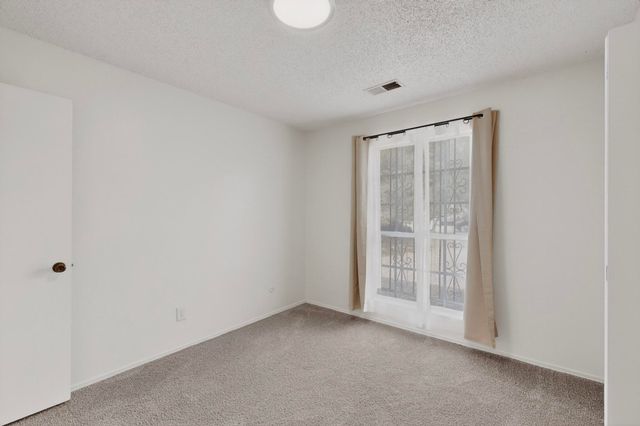 3825 Altez Street NE, Albuquerque, NM 87111