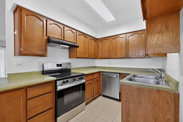 3825 Altez Street NE, Albuquerque, NM 87111