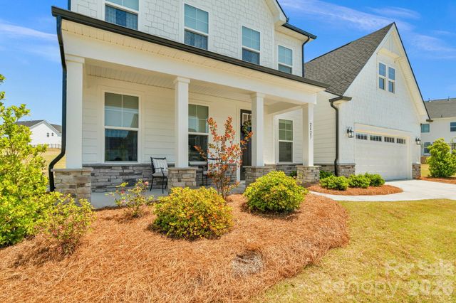 2423 Ridgecrest Way, Fort Mill, SC 29707