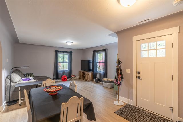 517 S Sheridan Drive, Muskegon, MI 49442