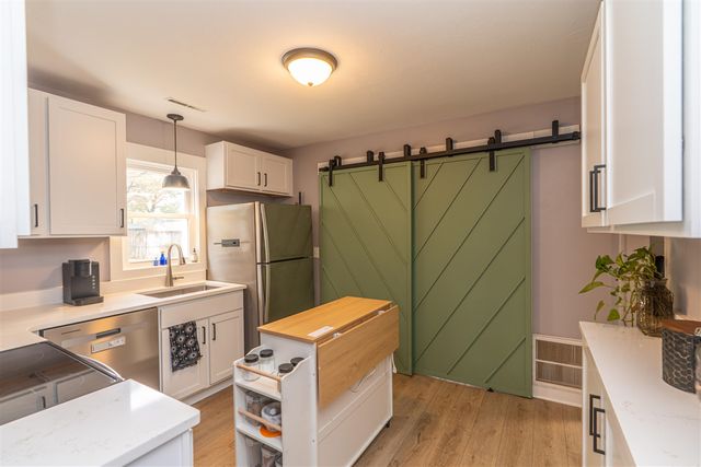 517 S Sheridan Drive, Muskegon, MI 49442