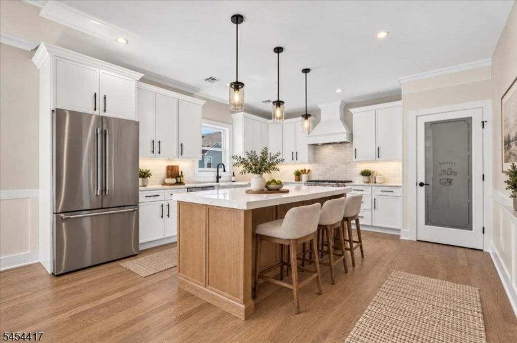 105 Wyoming St, Westfield Town, NJ 07090 — photo 4