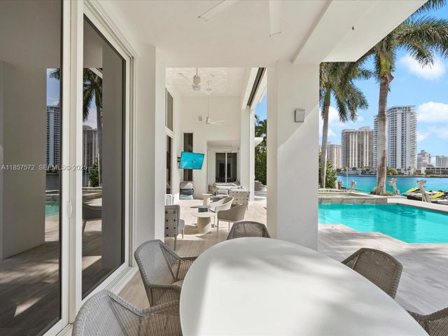 224 S Island, Golden Beach, FL 33160