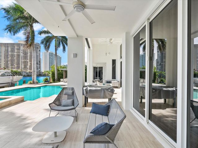 224 S Island, Golden Beach, FL 33160