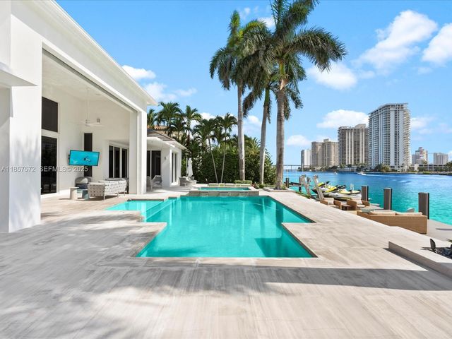 224 S Island, Golden Beach, FL 33160