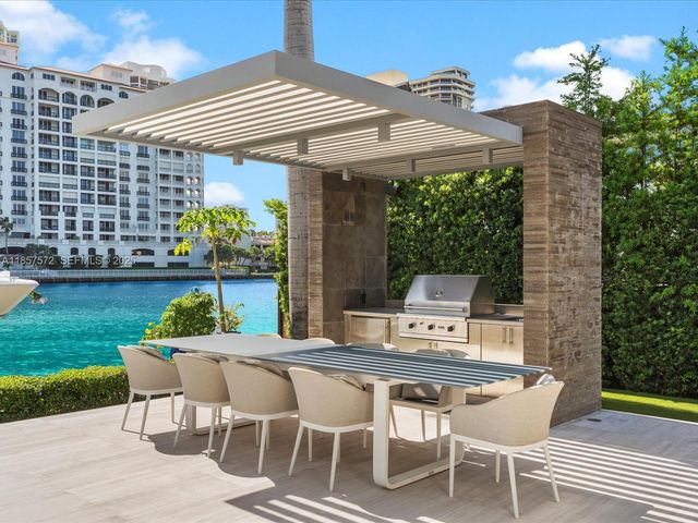 224 S Island, Golden Beach, FL 33160