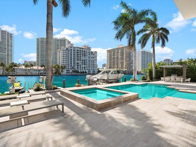 224 S Island, Golden Beach, FL 33160
