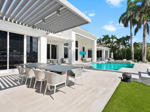 224 S Island, Golden Beach, FL 33160