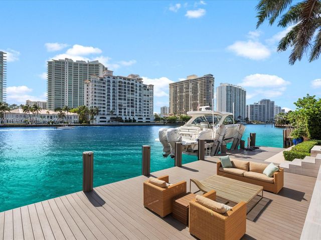 224 S Island, Golden Beach, FL 33160