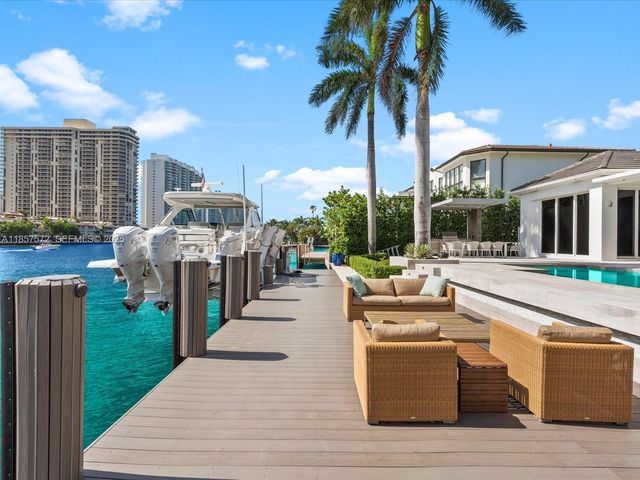 224 S Island, Golden Beach, FL 33160