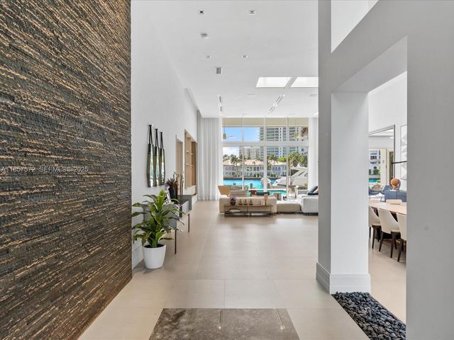 224 S Island, Golden Beach, FL 33160