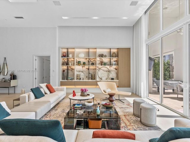 224 S Island, Golden Beach, FL 33160