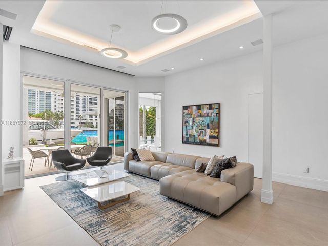 224 S Island, Golden Beach, FL 33160