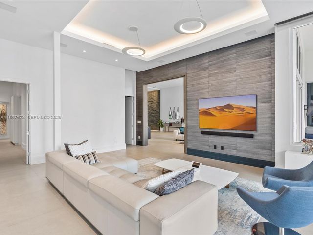 224 S Island, Golden Beach, FL 33160