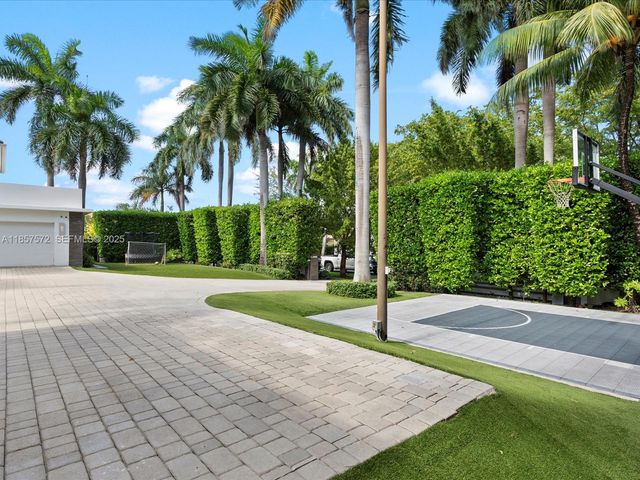 224 S Island, Golden Beach, FL 33160