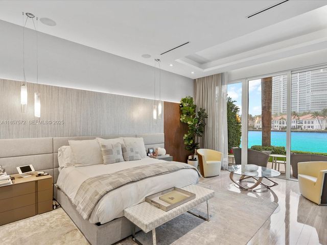 224 S Island, Golden Beach, FL 33160
