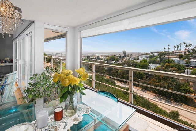 1694 Torrance St, San Diego, CA 92103