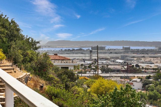 1694 Torrance St, San Diego, CA 92103