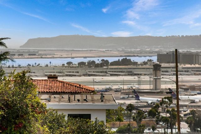 1694 Torrance St, San Diego, CA 92103