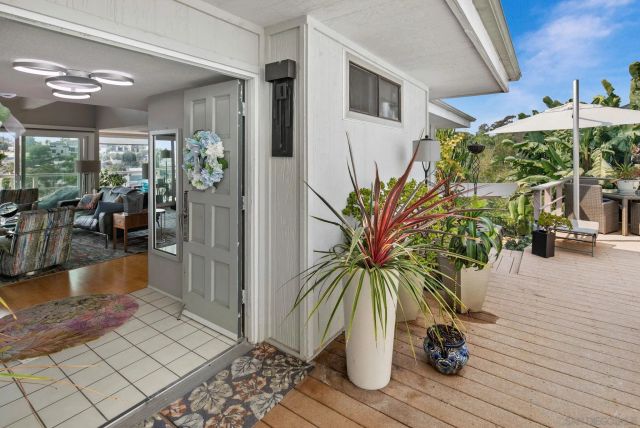 1694 Torrance St, San Diego, CA 92103