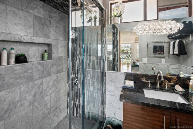 1694 Torrance St, San Diego, CA 92103